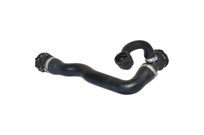 BMW 5.20 i / 5.25 i / 5.30 i E60 / E61 RADYATÖR ÜST HORTUMU