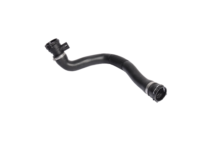 BMW 5.35 i / 5.40 i / 7.35 i / 7.40 i  E38 / E39 99 / 03 MODEL RADYATÖR ALT HORTUMU