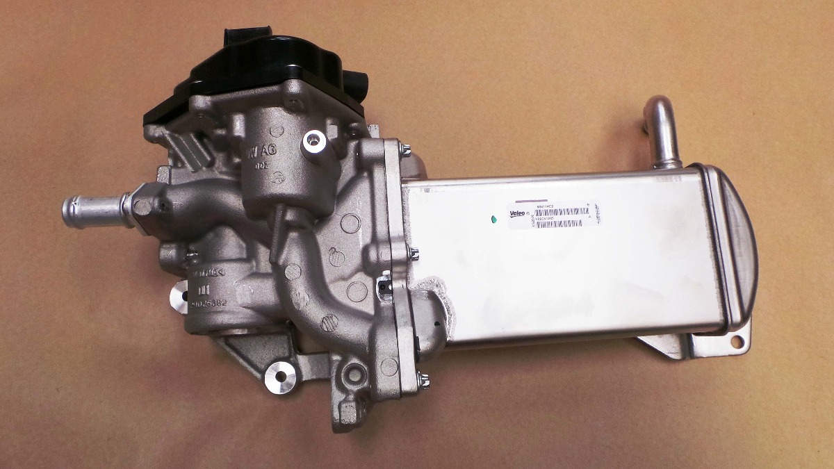 EGR VALFİ AMAROK CDBA-CNFA-CNFB-CDCA-CFFB-CBAB 2,0 TDİ 10> 700439 03L131512AQ
