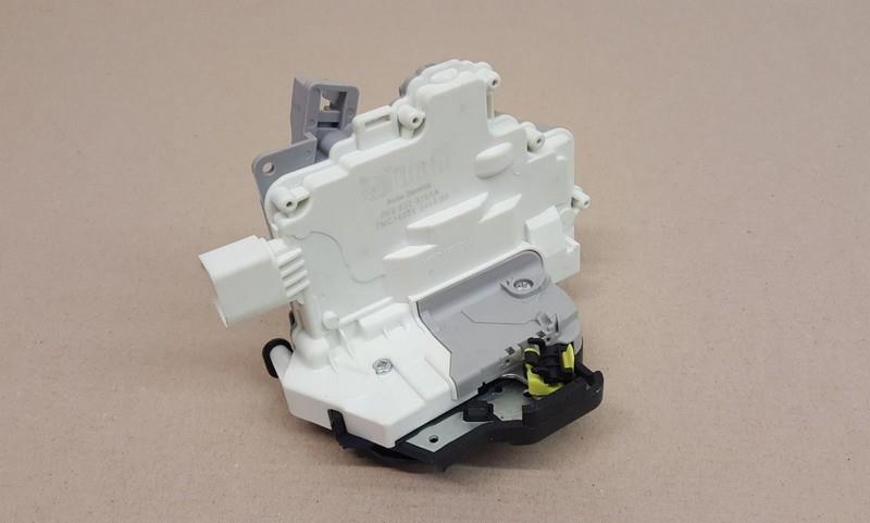 KAPI KİLİT MEKANİZMASI ARKA SOL AUDI A4 05-08