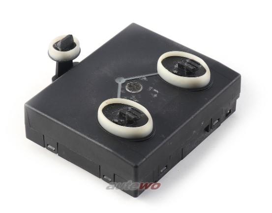 MERKEZİ KİLİT KONTROL ÜNİTESİ A4-A5-A6 8X0959795C