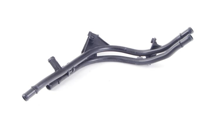 SU BORUSU RADYATOR A3 Q3 CC GOLF6 JETTA TIGUAN 2.0