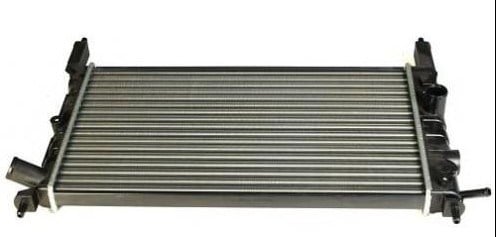 SU RADYATÖRÜ GOLF5-GOLF6-JETTA-CADDY-PASSAT-A3-LEON CAXA-BMY-BJB-BXE-BKC 1,4 TSİ-1,9 TDİ 8MK 376 726-701 (650X416 MM) 1K0121253H 5K0121253D 1K0121253B