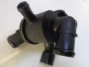 TERMOSTAT YUVASI KOMPLE A3-CADDY-FABİA-GOLF-IBIZA-JETTA-LEON-OCTAVİA-PASSAT-POLO-RAPİD-SUPER B-TOLEDO CAY