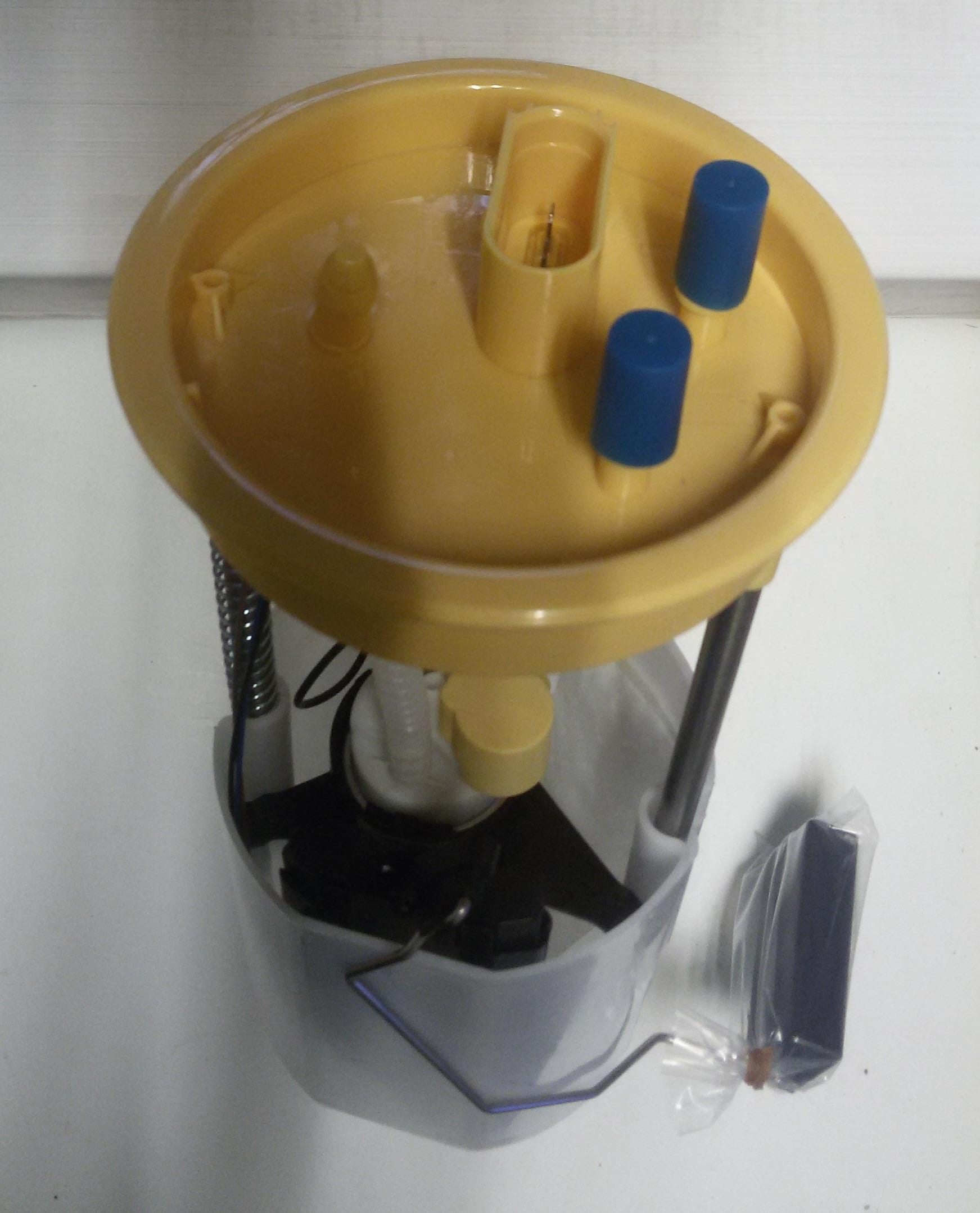 YAKIT POMPASI SADECE MOTOR CADDY 3