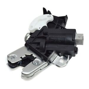 BAGAJ KAPAK KILIDI GOLF 6 - PASSAT B6- A4-A5-A6-A8-RS4-RS5-RS6 4E0827505C 4F5827505B 4F5827505C