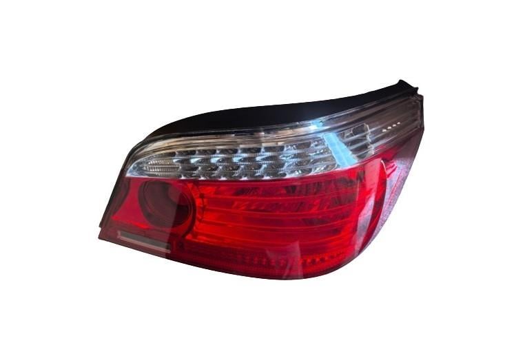 BMW STOP LAMBASI SAĞ BEYAZ E60 LCI 444-1940R-UE 63217177282