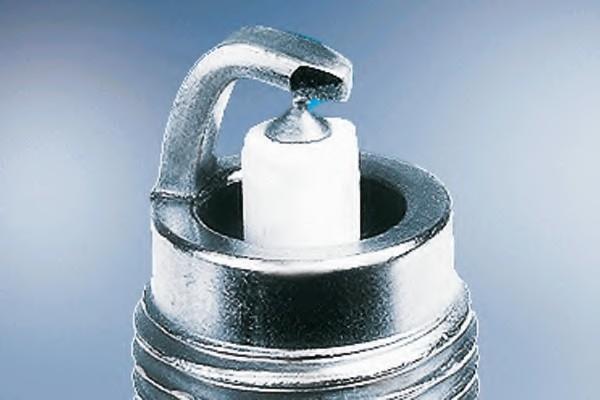 BUJİ PLATİNYUM FR 7 HPP 33 GOLF4-BORA-TOLEDO BCB 1,6 16V 10100062AB 101905600C