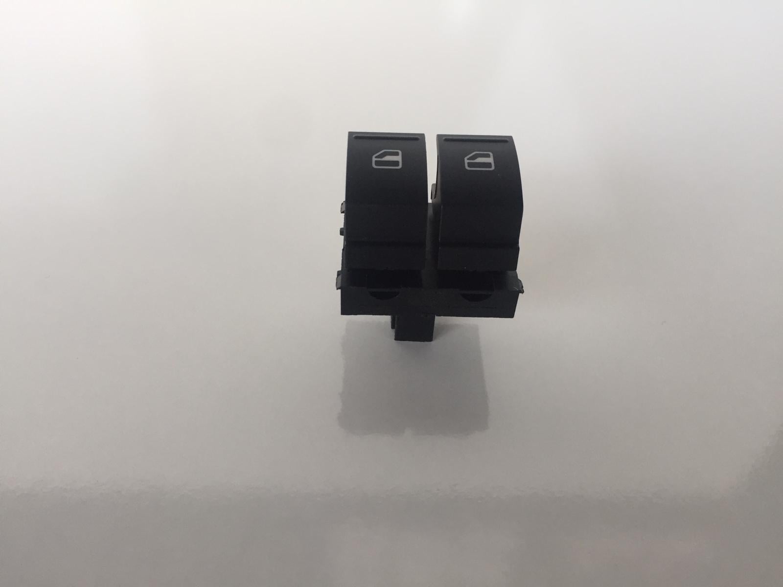 CAM AÇMA DÜGMESI SOL ÇIFTLI CADDY 3 2004 >