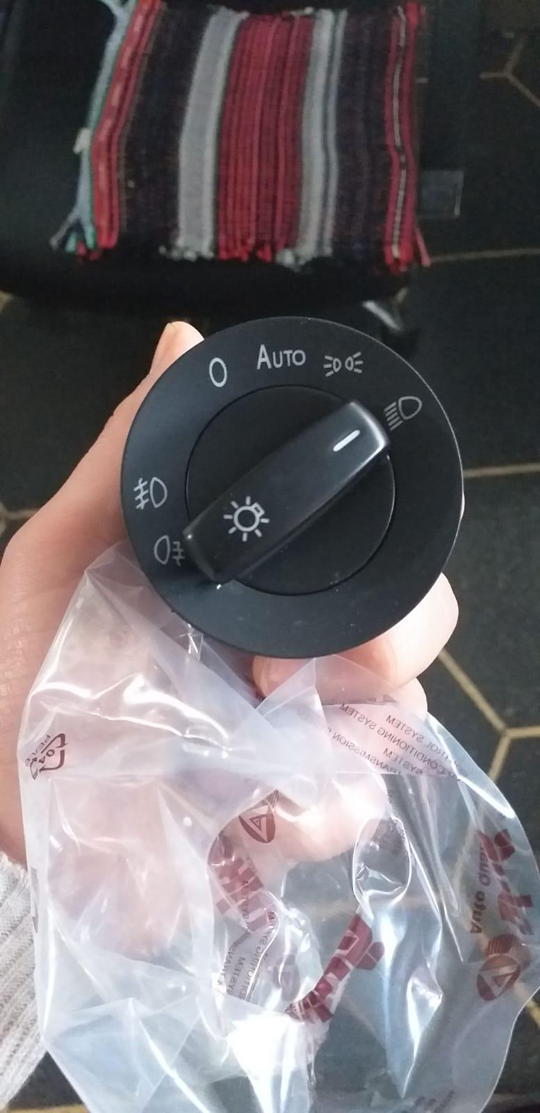 FAR ANAHTARI SİSLİ AUTO ALTEA-AMAROK-CADDY-GOLF-JETTA-PASSAT-T5 T6 1K0941431ARREH 1K0941431BKREH 1T0941431REH 3C8941431XSH
