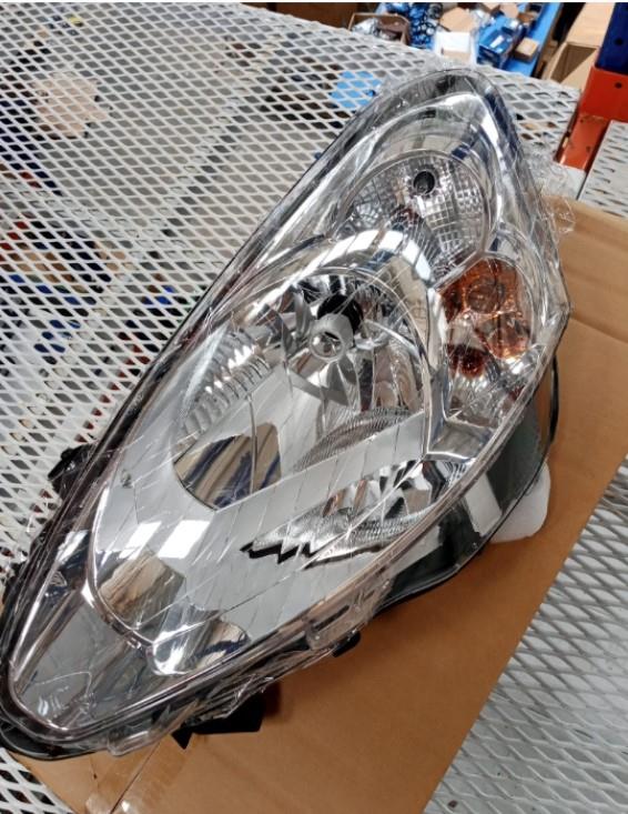 FAR LAMBA PEUGEOT PARTNER 1.6 BLUEHDİ 12-> MOTORLU SOL HC-PTN-01L 6208K4