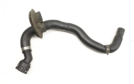KALORİFER HORTUMU AUDI A4 1.6 / 1.8 / 2.0 SEAT EXEO 1.6 / 1.8 / 2.0 8E1819373R