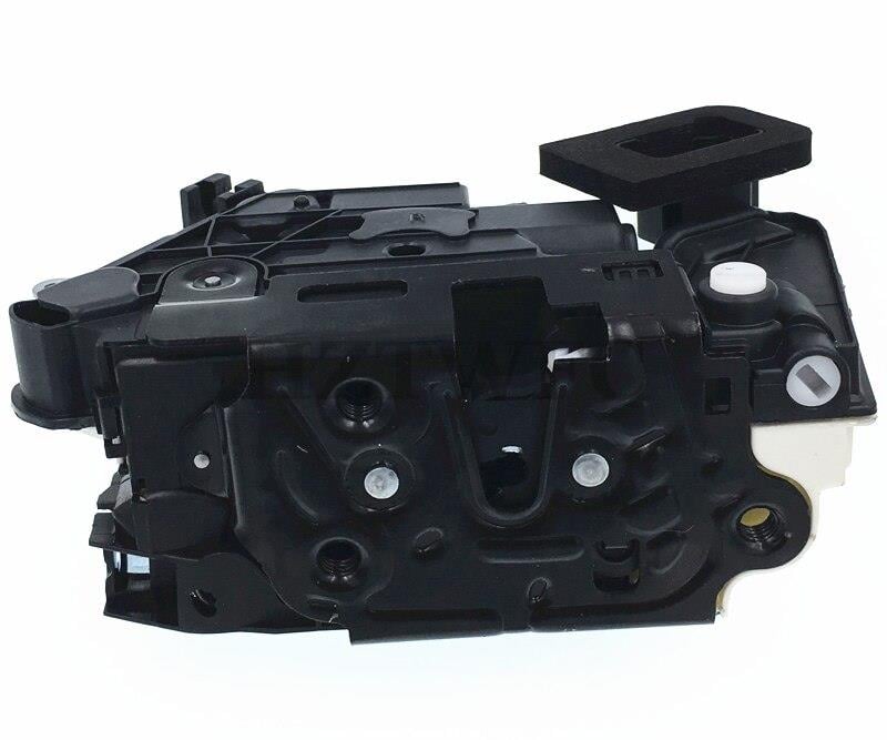 KAPI KILIDI MOTORLU SAG ARKA VOLKSWAGEN GOLF VI - VII - JETTA III - IV - POLO - SHARAN - TOURAN - PASSAT - AMAROK - CADDY IV 08-/ SKODA OCTAVIA - RAPI