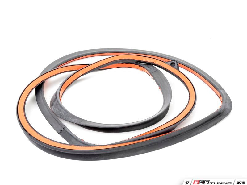 KAPI LASTİĞİ ARKA SAĞ E34