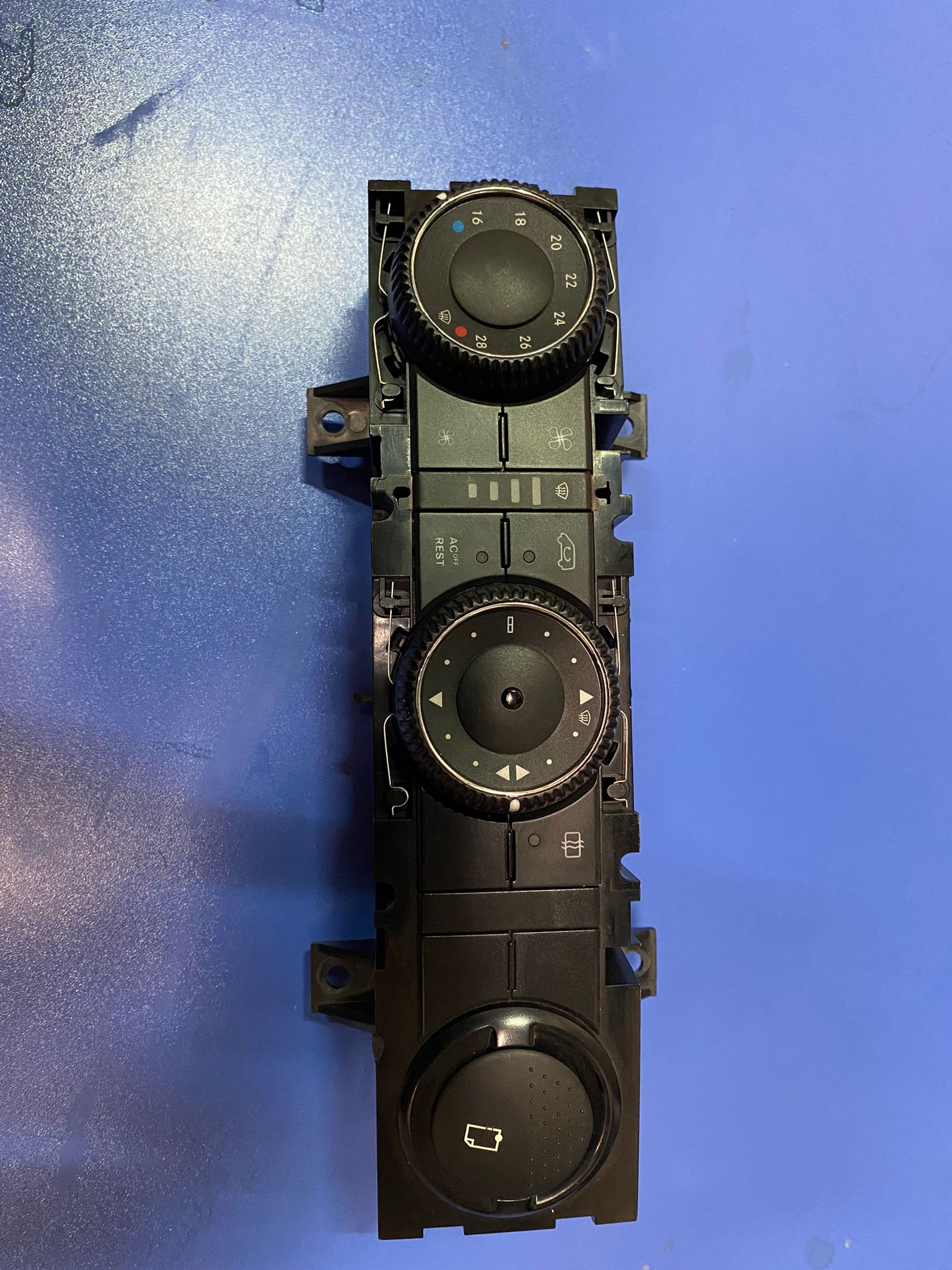 KLİMA KONTROL PANELİ CRAFTER 2010-->