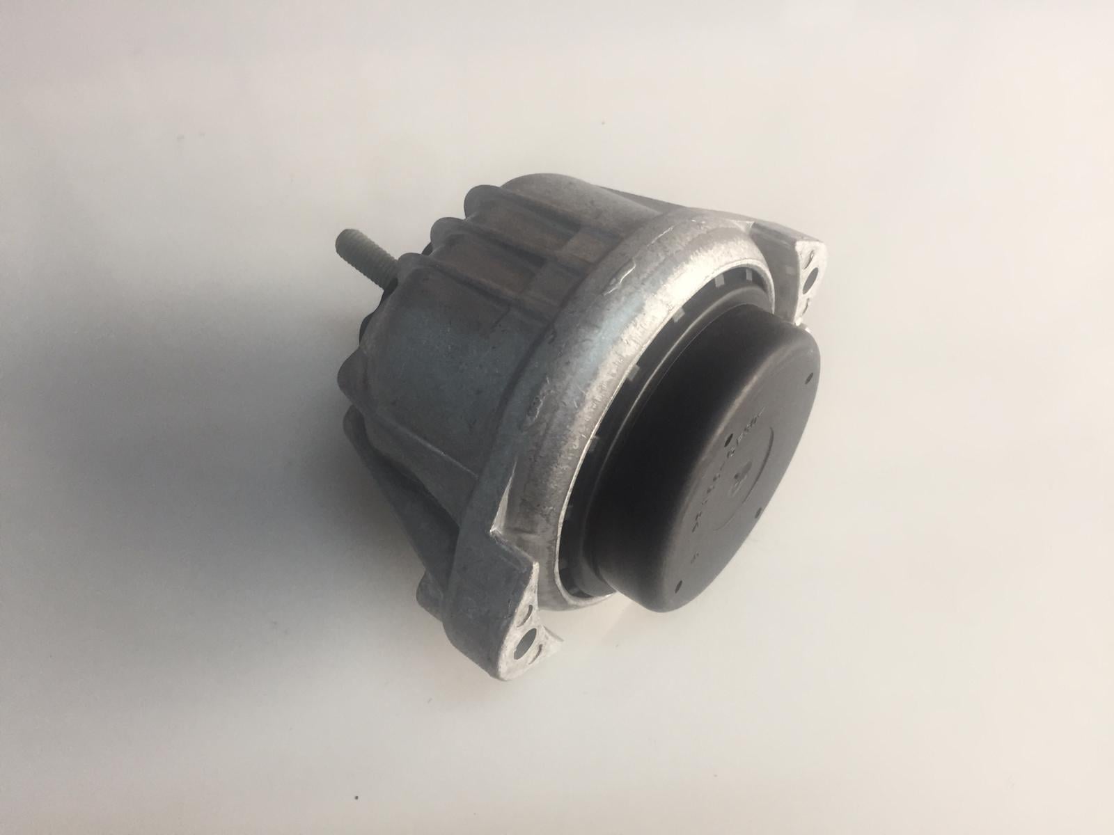 MOTOR TAKOZU SOL E81-82-87-88-90-91-92-93-X1 E84 N40-42-43-45-46 05-12 80000697 31203 01