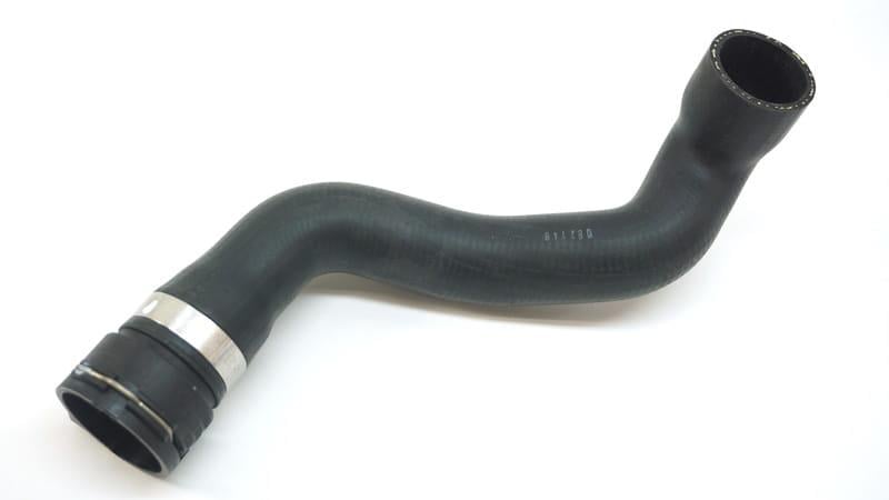 RADYATÖR ALT HORTUMU BMW Z3 2.0 i / 2.2 i / 2.8 i / 3.0 i E36