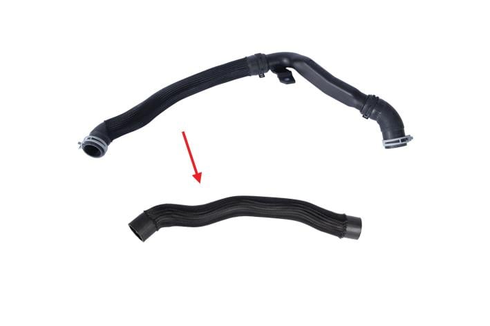 RADYATÖR ALT HORTUMU
PLASTİK BORU HARİÇ
OK İLE GÖSTERİLEN BÜYÜK HORTUM FORD TRANSIT V 362 CUSTOM 2.0 TDCI