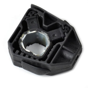 RADYATÖR TAKOZU ÜST GOLF5-GOLF6-JETTA-PASSAT-CADDY-A3-LEON 04> 1K0121367M
