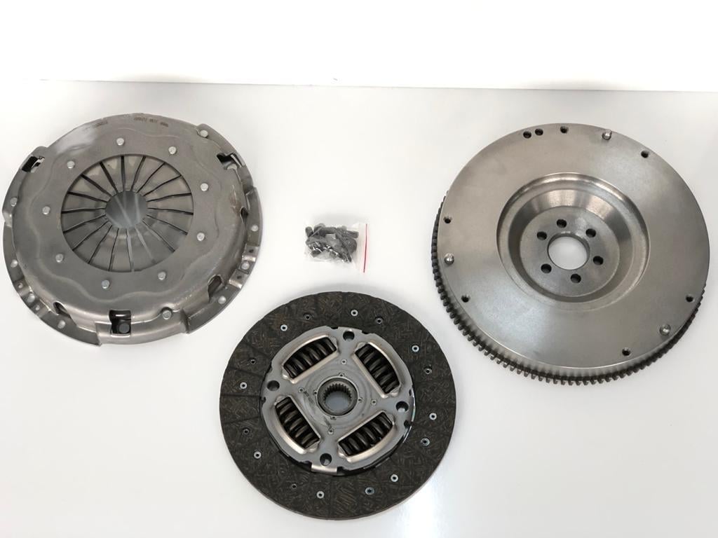 SABIT VOLANTLI KIT VOLANT+BASKI+BALATA AMAROK CDBA-CNFA-CNFB-CDCA-CNEA 2,0 TDİ 10> 03L105266CH 03L105266AG 415054910 624347409 510015810 600020100