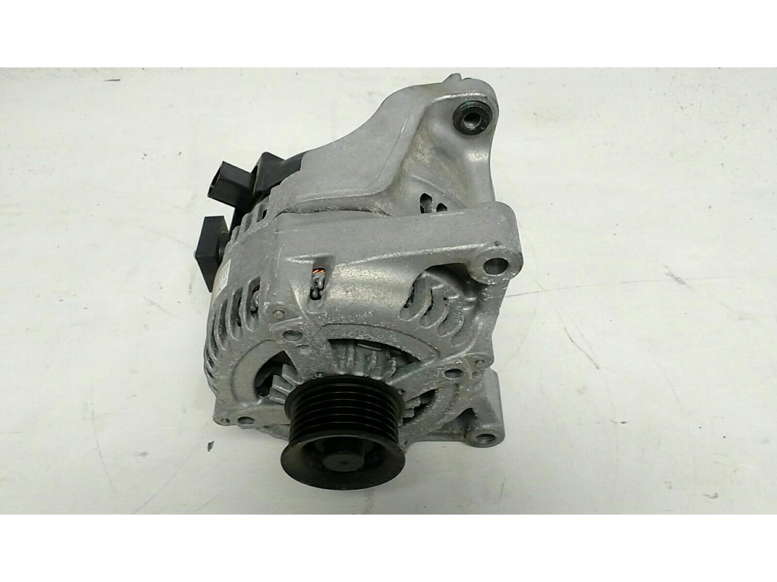 ŞARJ DİNAMOSU 180A  F20-30