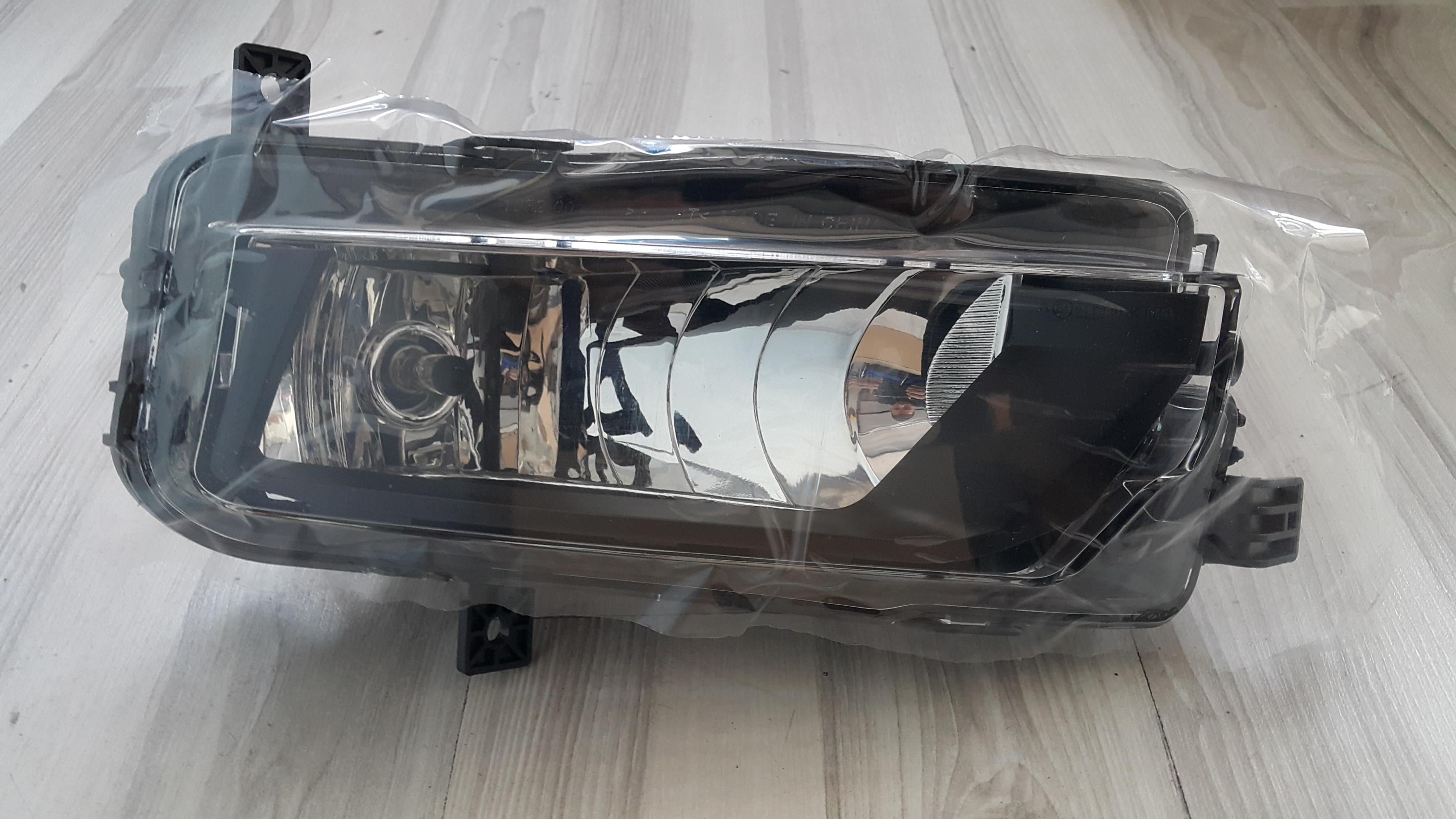 SİS FARI SAĞ CADDY 2014-> 2K5941662B