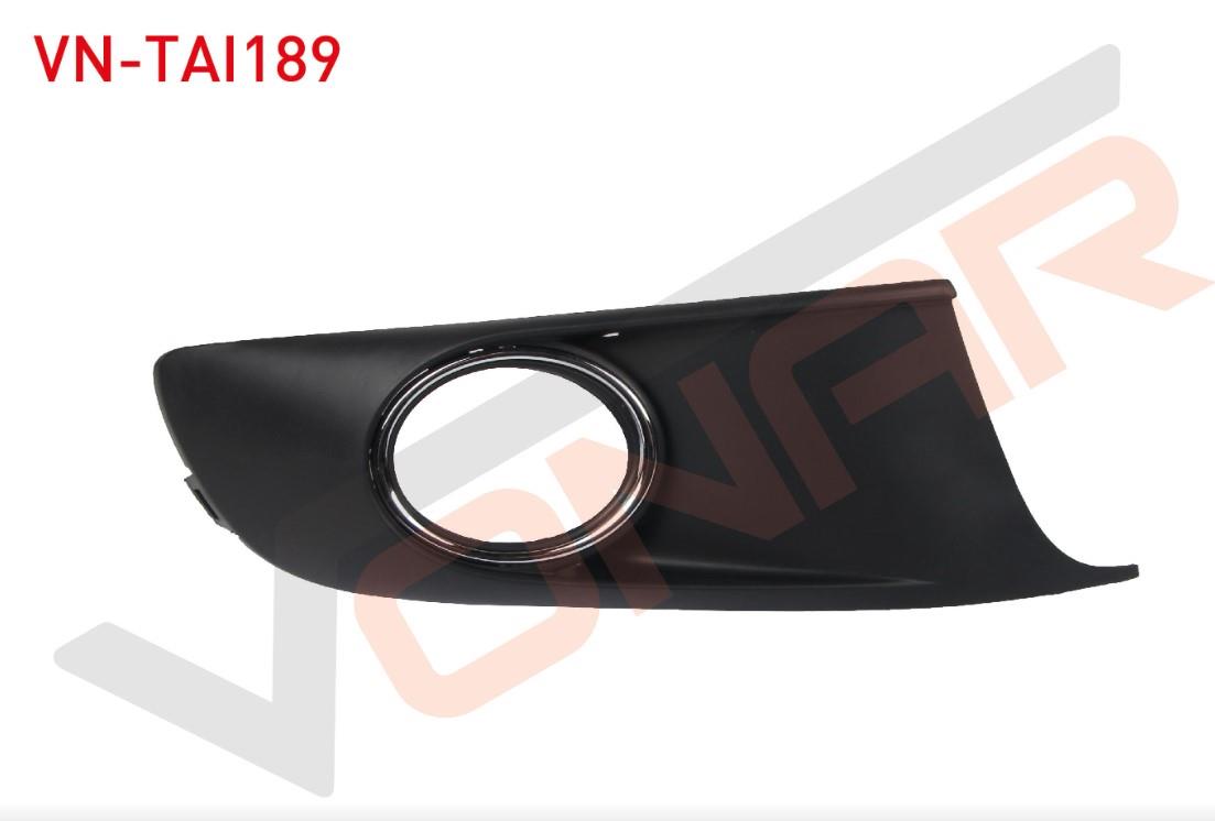 TAMPON IZGARA SISLI SAG VW CADDY 2011- / TOURAN 2010-