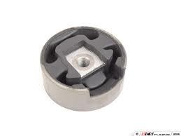 TRAVERS TAKOZU ARKA ÜST PASSAT 5