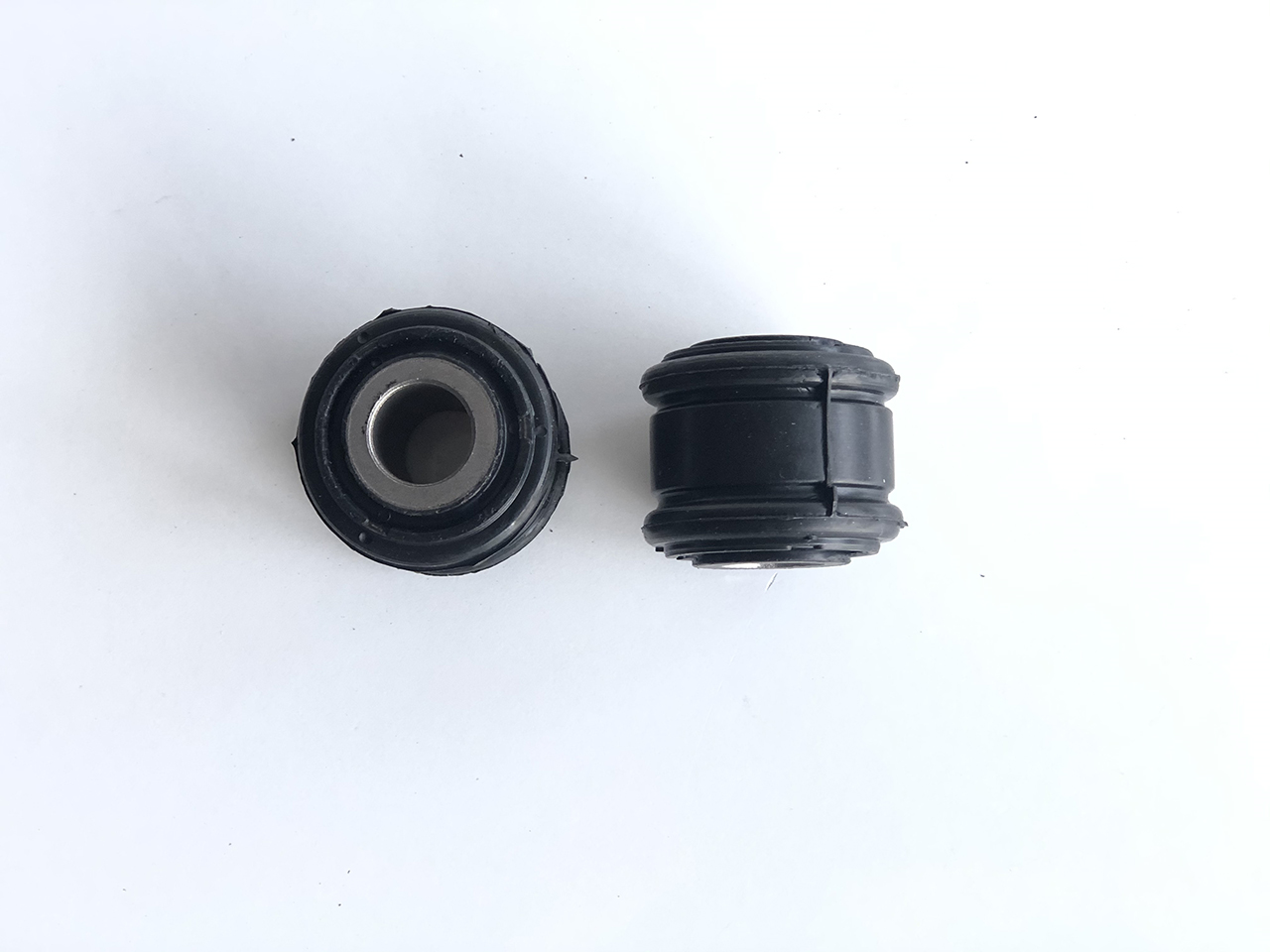 VIRAJ Z ROT STABİLİZER BURCU ÖN 27MM SOL-SAG TRANSPORTER T4 2104402