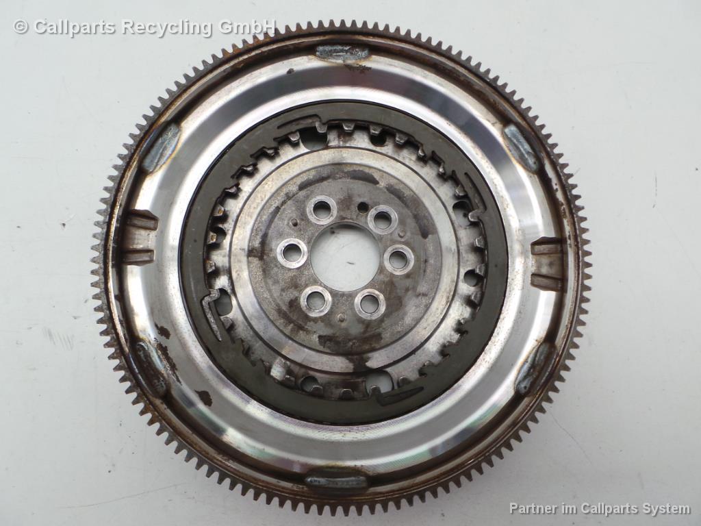 VOLANT GOLF6-GOLF7-JETTA-PASSAT-POLO-A3-LEON CAYB-CAYC-CLHA-CRKB-DCXA 1,6 TDİ 03L105266CQ 03L105266DP-03L105266DB DSG (129 DIS) 2295601009 (OTOMATIK)