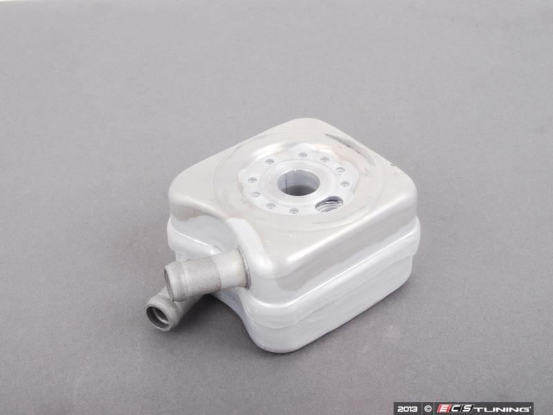 YAĞ SOĞUTUCU CADDY-T5-POLO-A3-LEON BJB-AXB-BNV-BNM-BJM 1,4 TDİ-1,9 TDİ-2,5 TDİ 01- 028117021B 028117021K