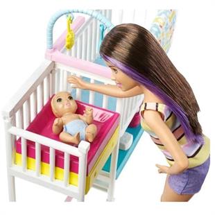 Barbie Bebek Bakıcısı Skipper Uyku Eğitiminde Oyun Seti