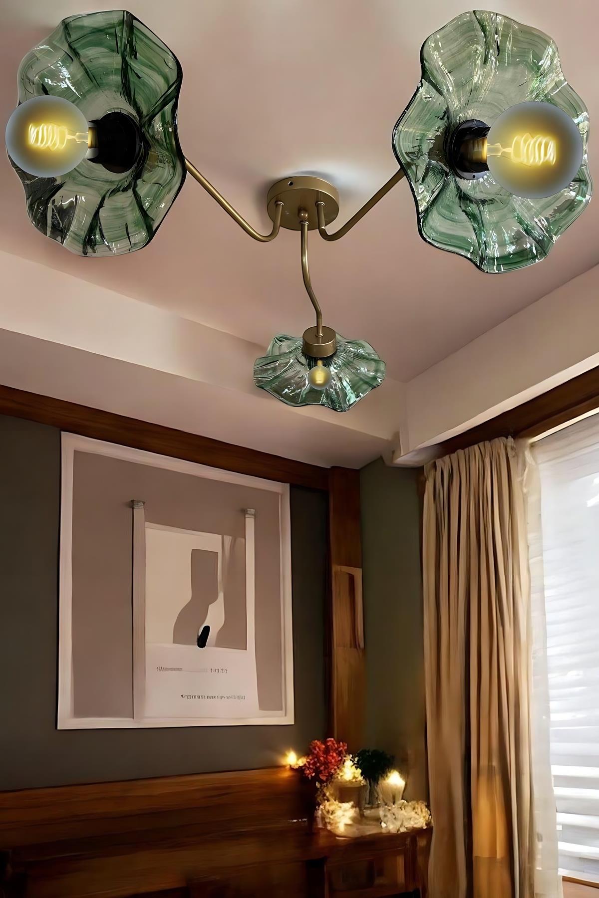 Luxury Modern Exclusive Tasarım Yeşil Kristal Camlı Flower Çiçek Üçlü Avize Eskitme Gold Sarı