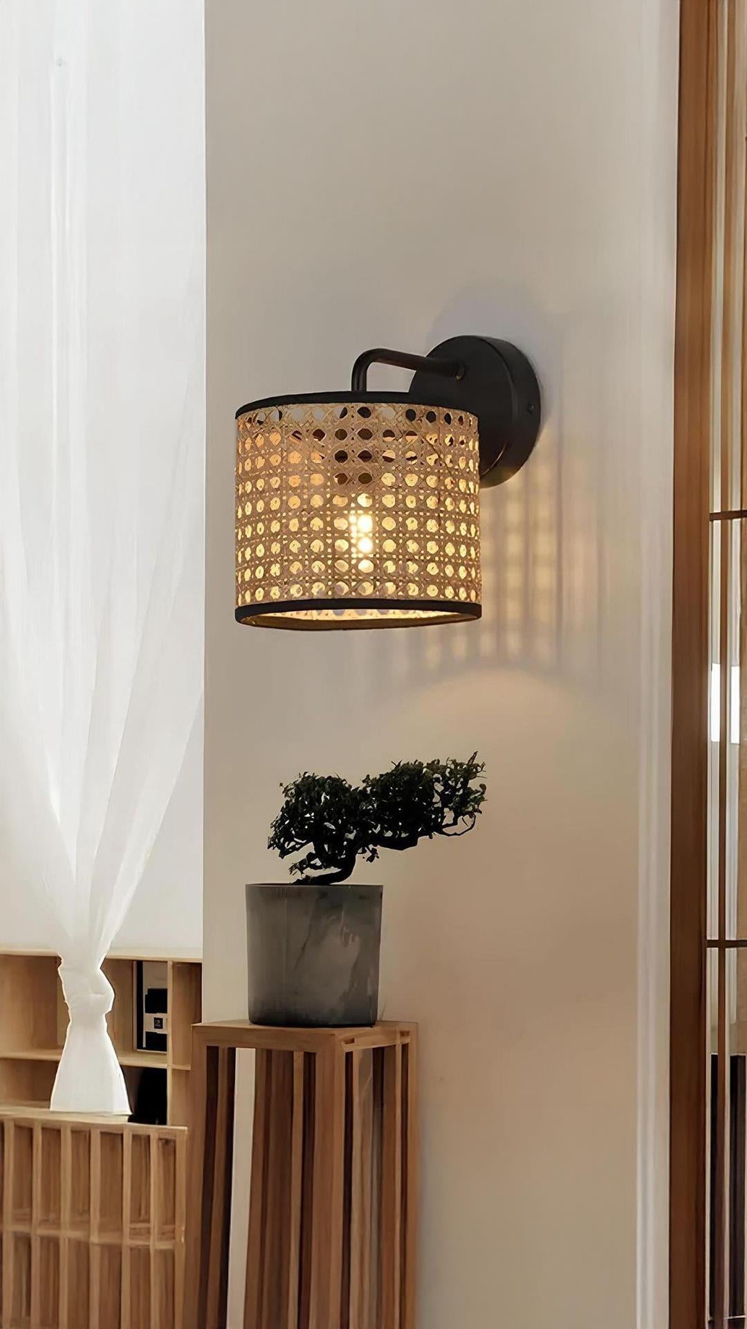 Modern Rattan Hasır Hazeran Aplik Kablolu Elektrikle Çalışır Duvar Apliği