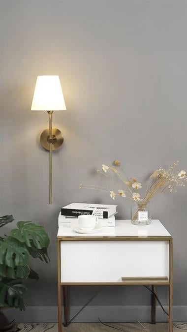 Modern Tasarım Duvar Aplik Eskitme Gold Sarı Krem Abajur Şık Görsellik Katar