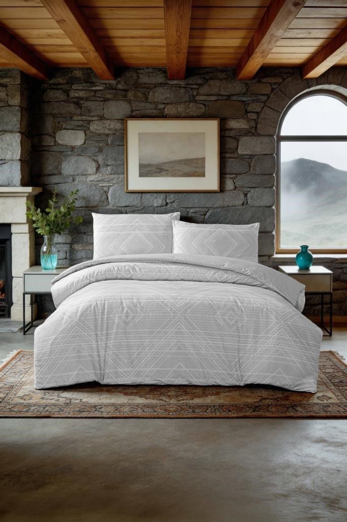 COZYNO Flanel Çift Kişilik Nevresim Takımı Elips 200x220 cm