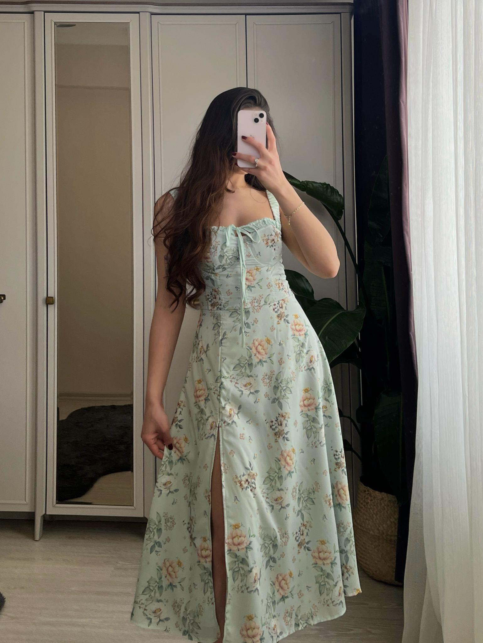 Audrey Çiçek Desen Yırtmaçlı Midi Elbise Mint