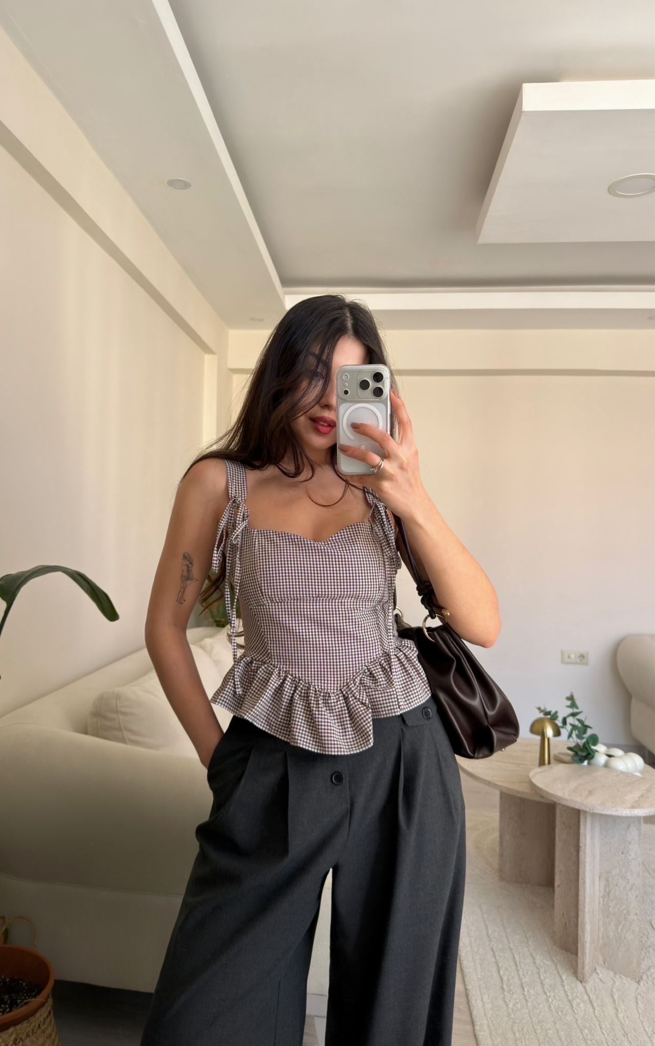 Belle Fırfırlı Pötikare Bluz Kahve