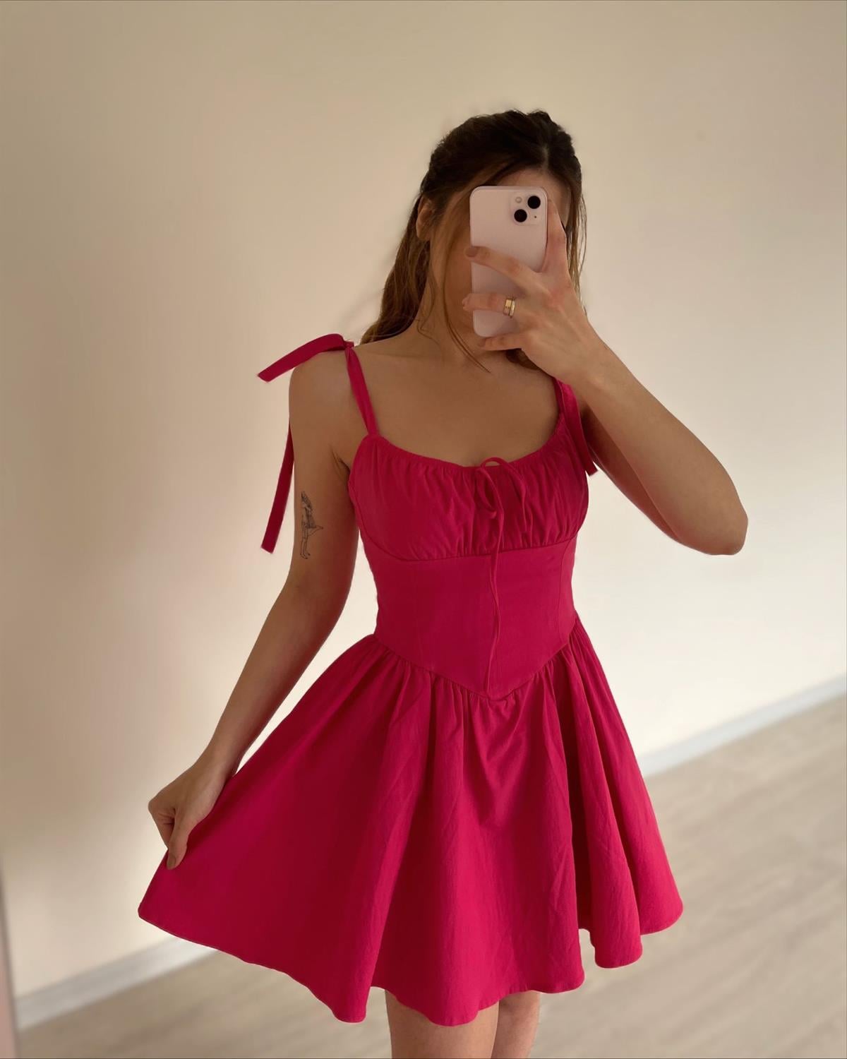 Ophelia Korse Detay Pembe Elbise