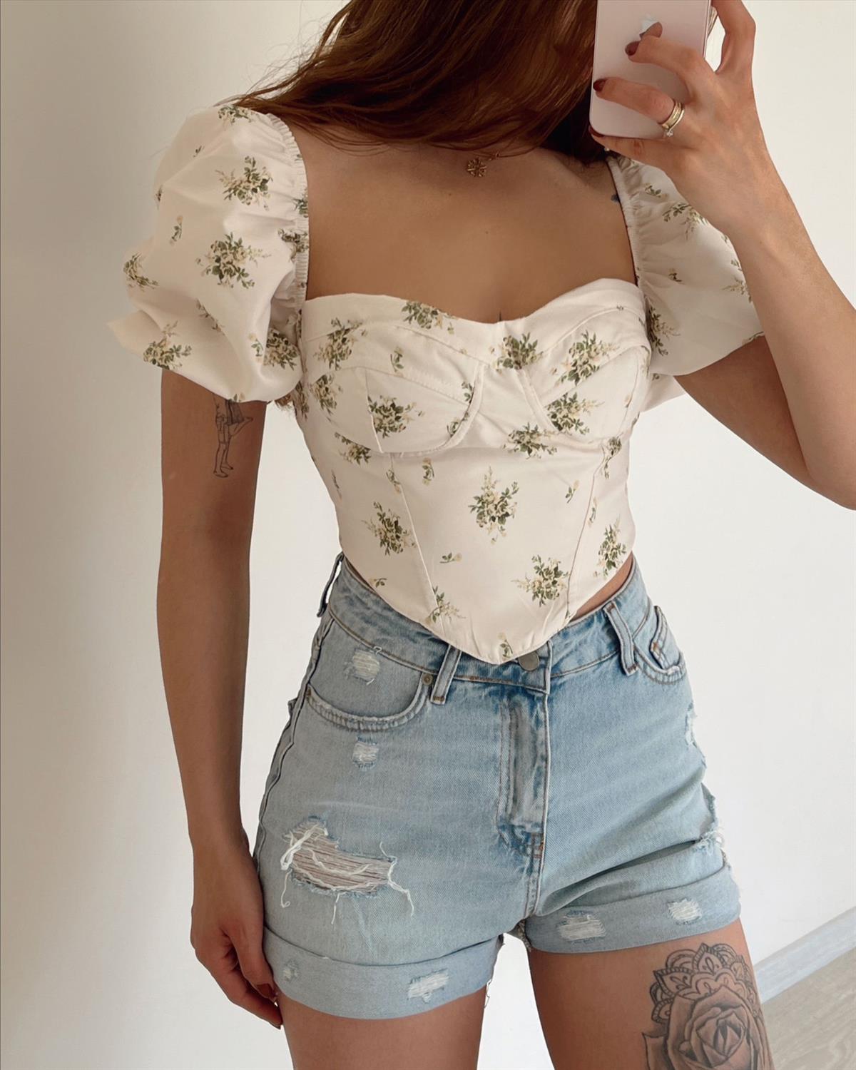 Laurel Balon Kol Desenli Ekru Crop Bluz