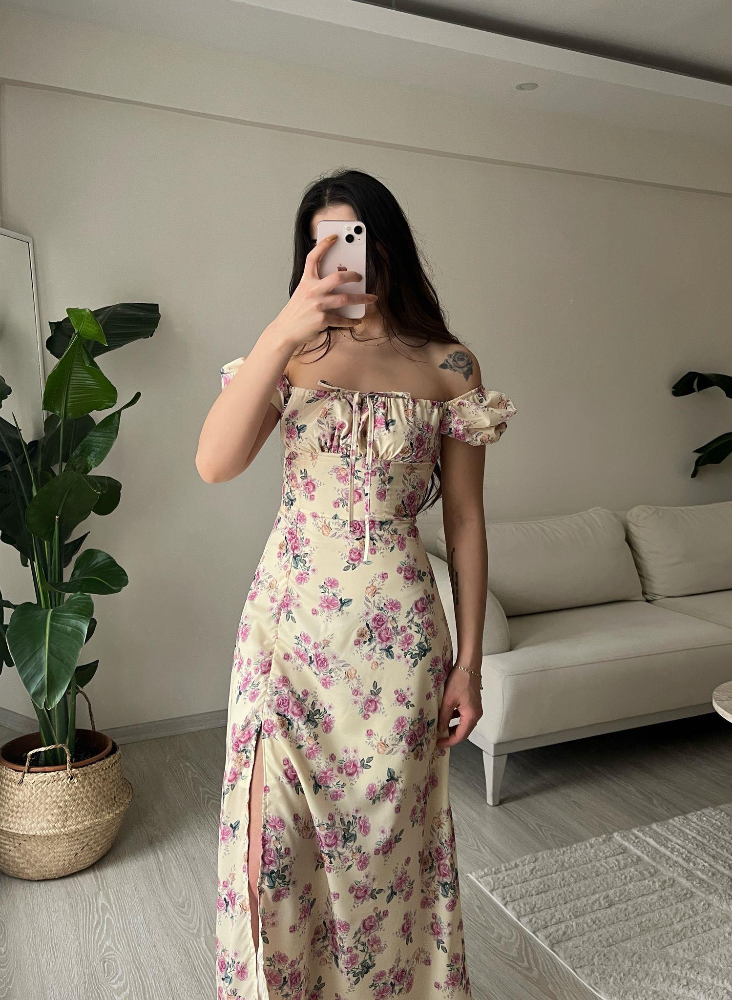 Lavinia Çiçek Desen Yırtmaçlı Midi Sarı Elbise
