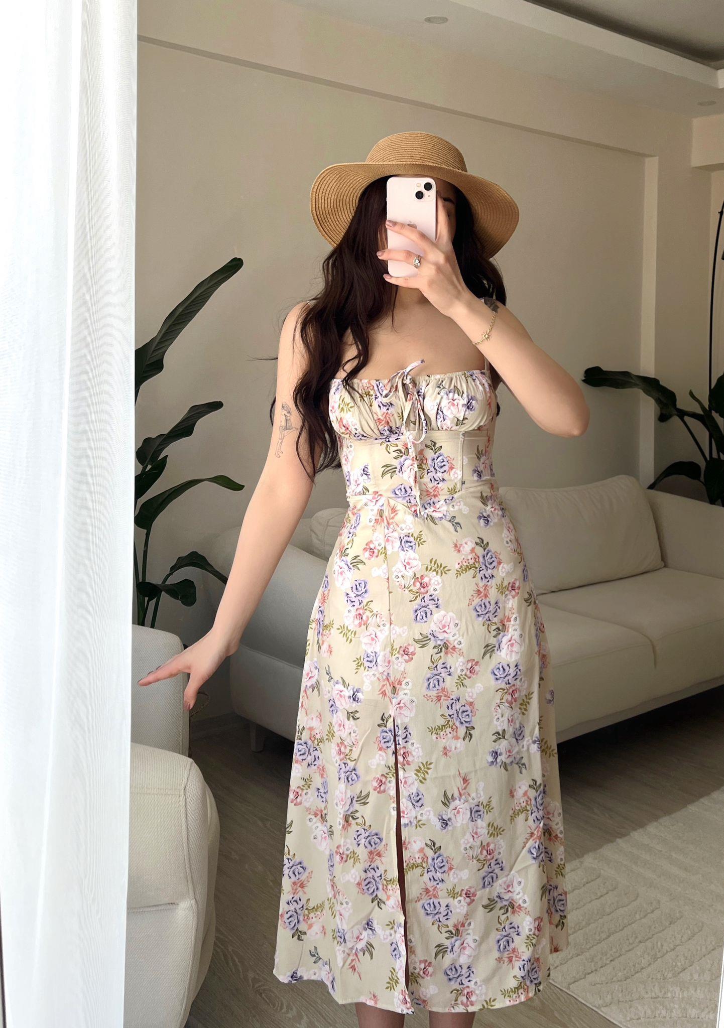 Madison Çiçek Desen Sırt Detay Midi Yırtmaçlı Yağ Yeşili Elbise