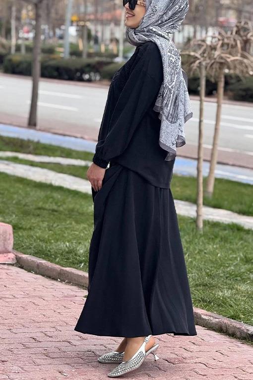 TAKIM KREM FASHİON 26503 OMUZLARI ÇİÇEK TAŞLI ETEKLİ TAKIM