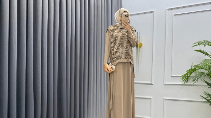 Tesettür Giyimde Şıklık: Etekli Takım Modelleri
