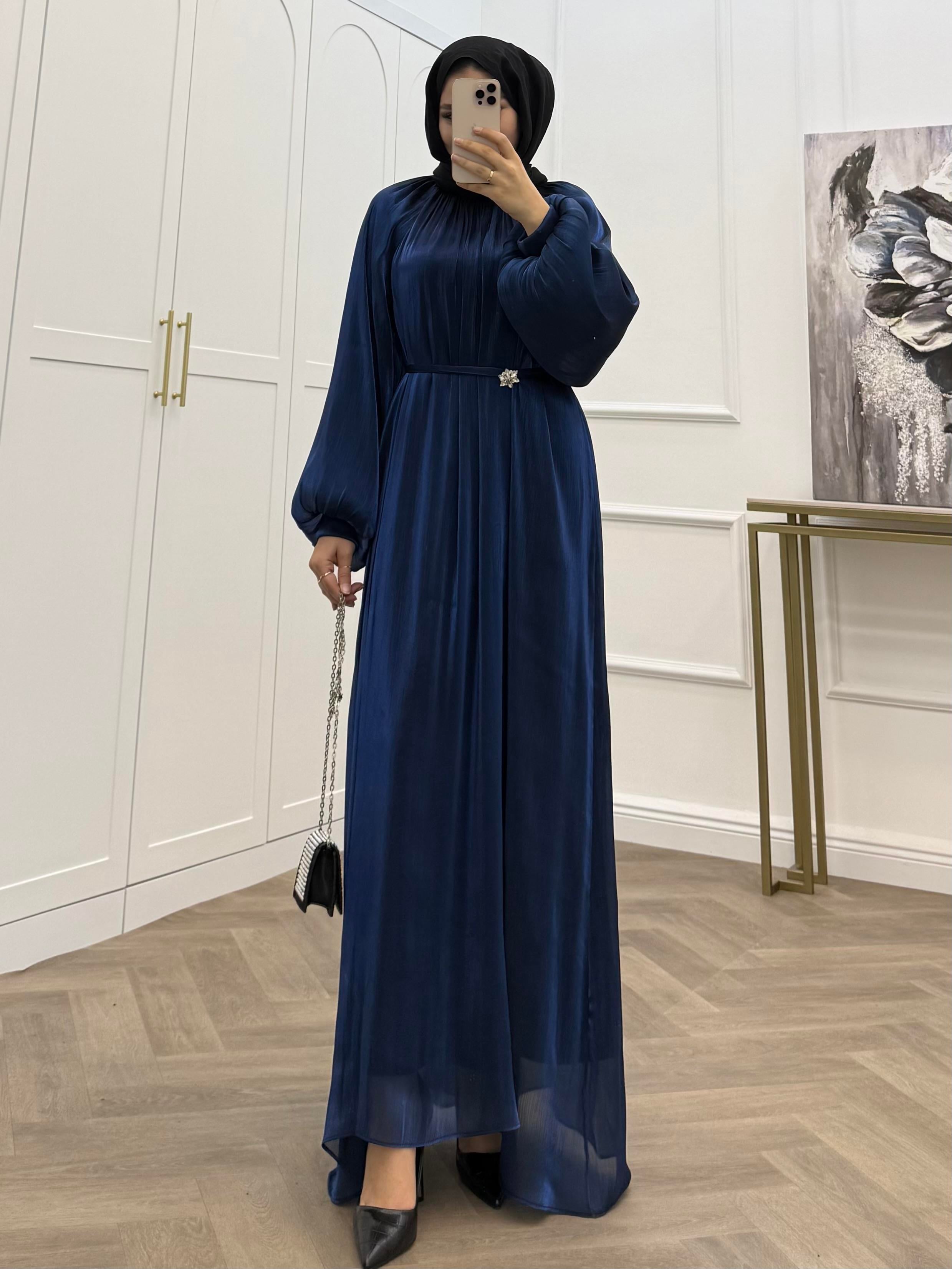 AKSESUAR DETAY JANJAN ELBİSE LACİVERT