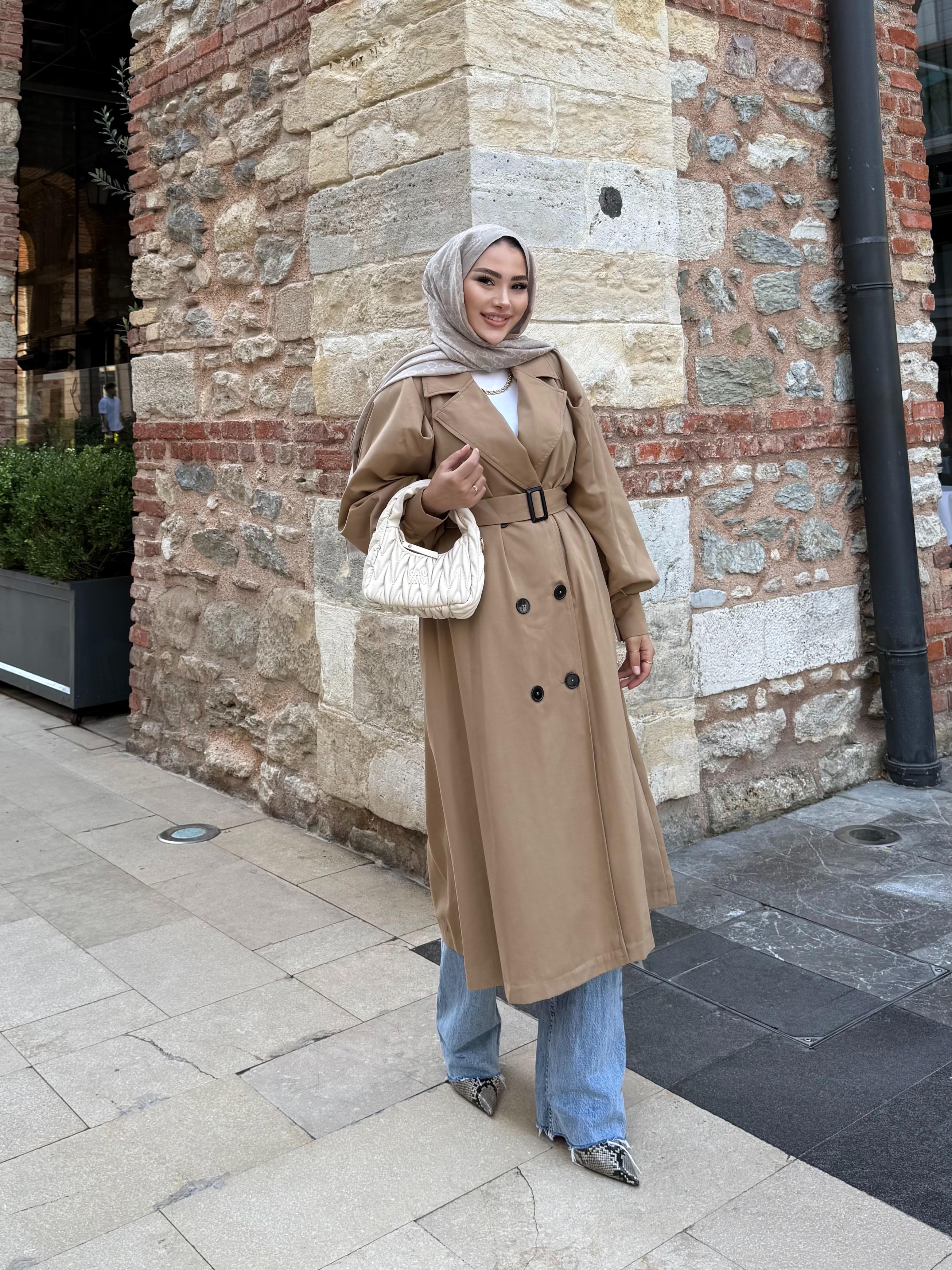 ALTI DÜĞMELİ KOL PİLELİ TRENÇKOT CAMEL