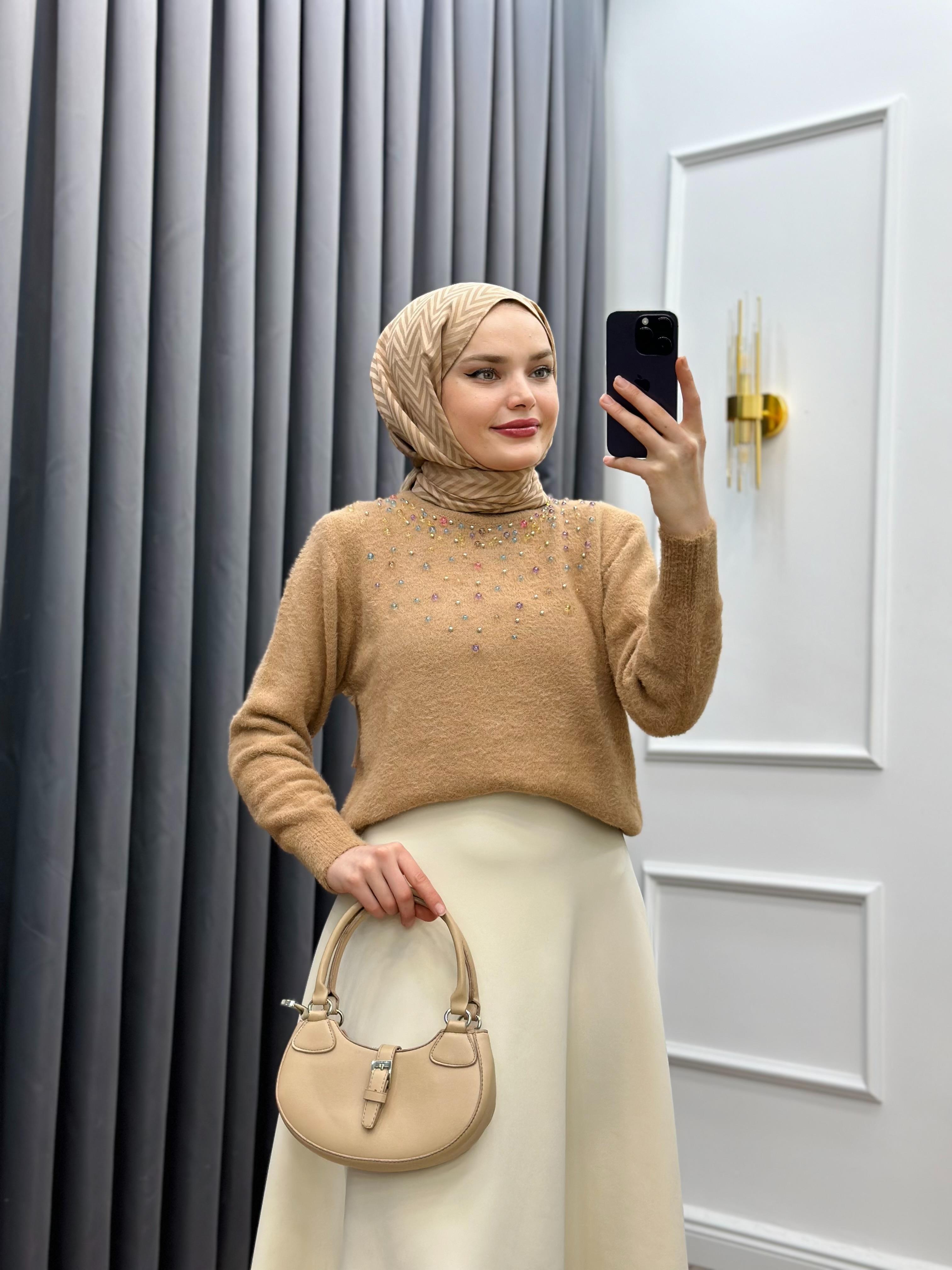 BONCUKLU TRİKO KAZAK SÜTLÜ KAHVE