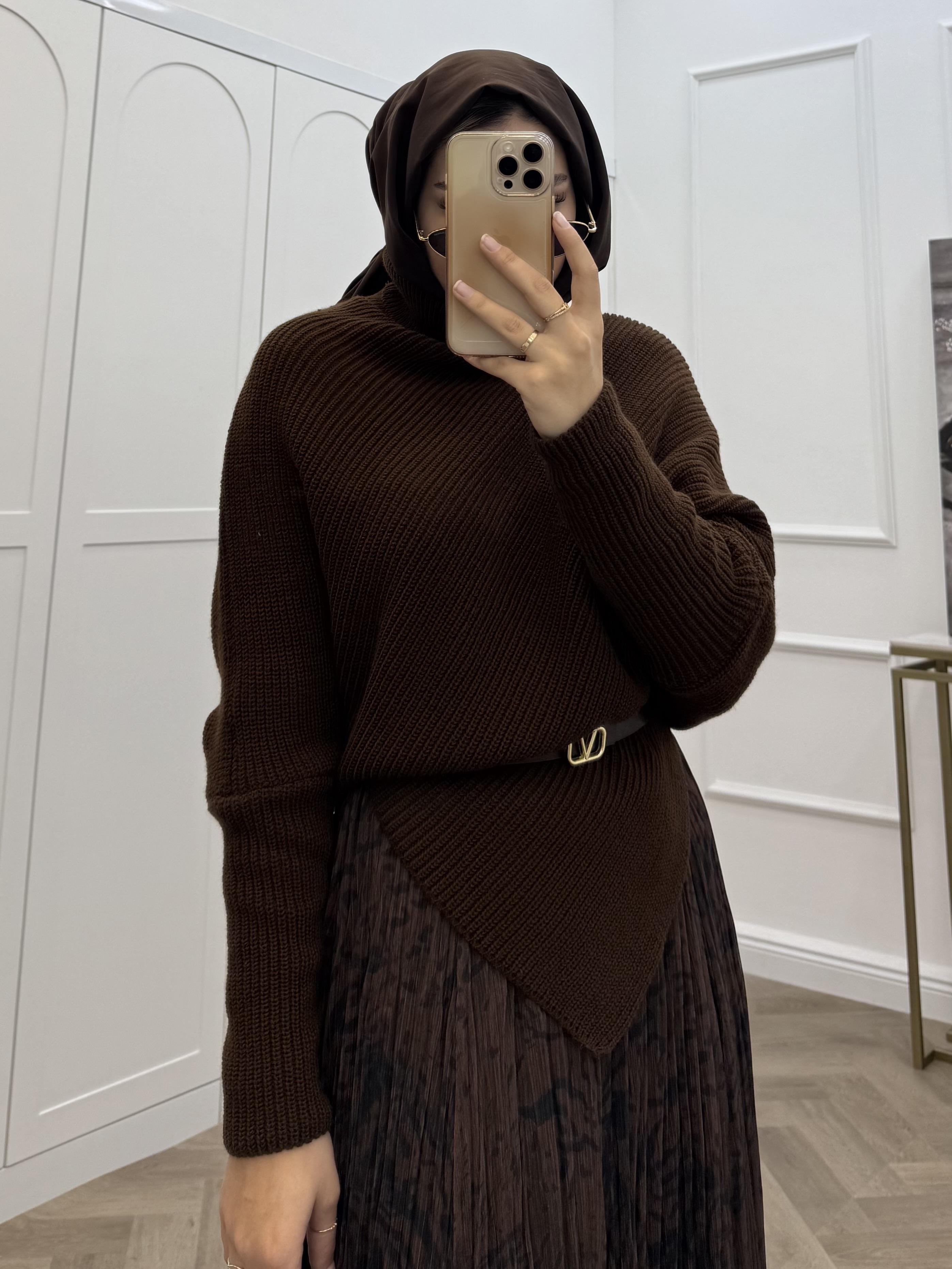 ÇAPRAZ DETAY ÖRGÜ KAZAK KAHVE