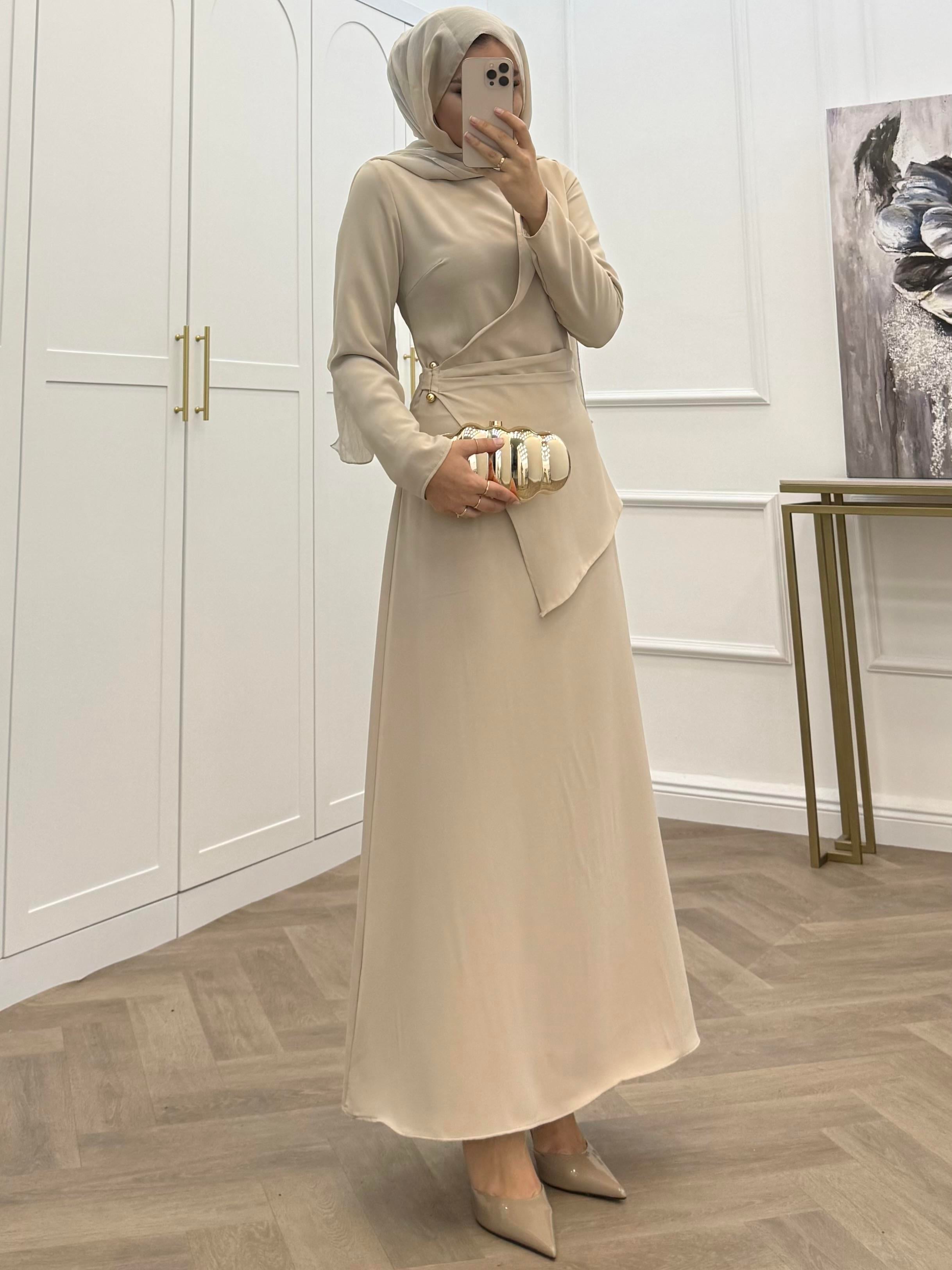 ÇAPRAZ GEÇİŞLİ KREP ELBİSE BEJ