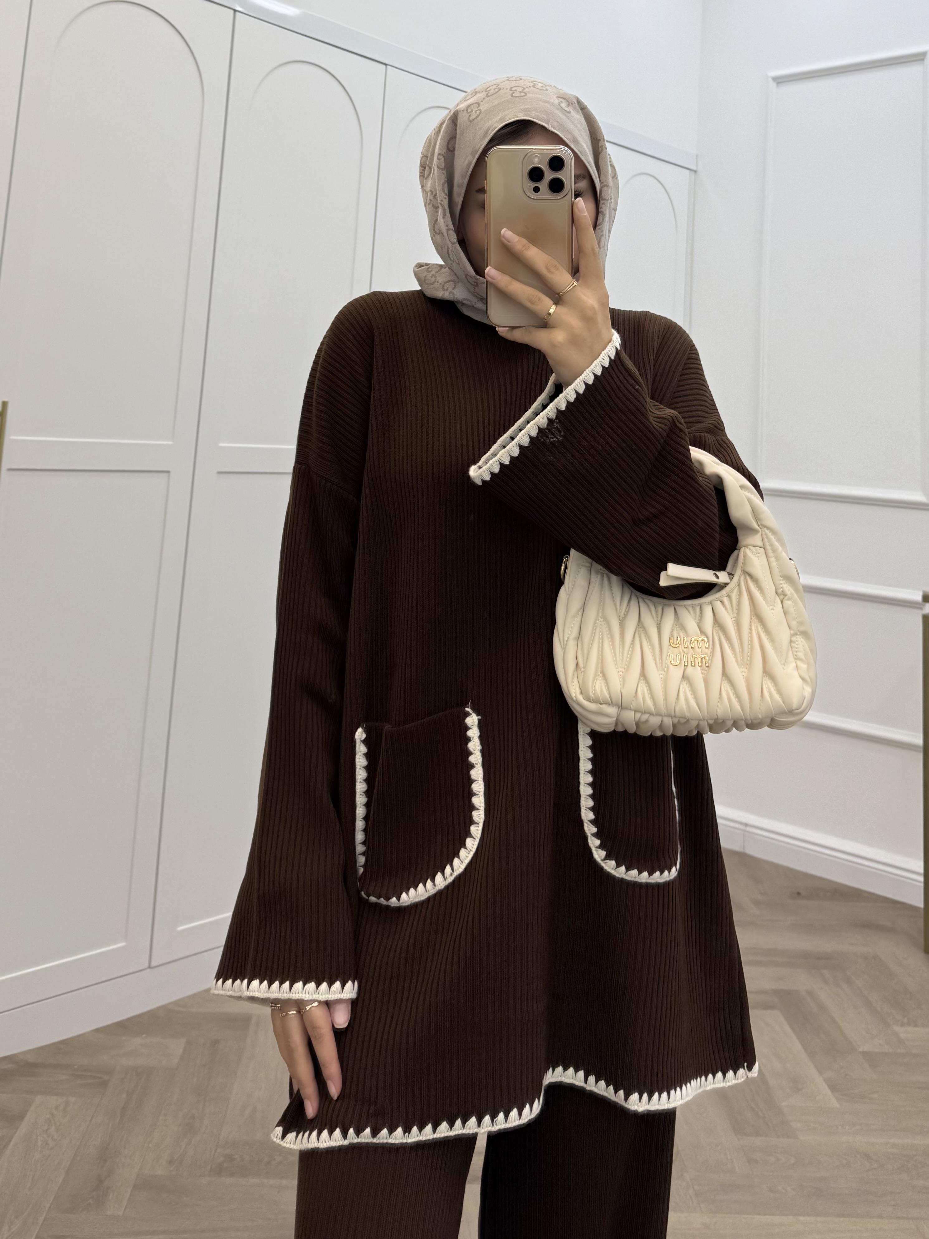 ÇOBAN DİKİŞLİ TRİKO TAKIM KAHVE